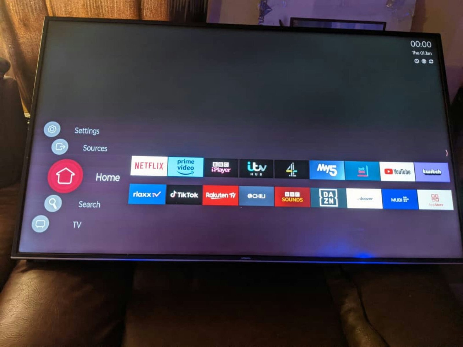 أفضل تطبيقات IPTV المجانية في عام 2025 [قائمة محدثة]